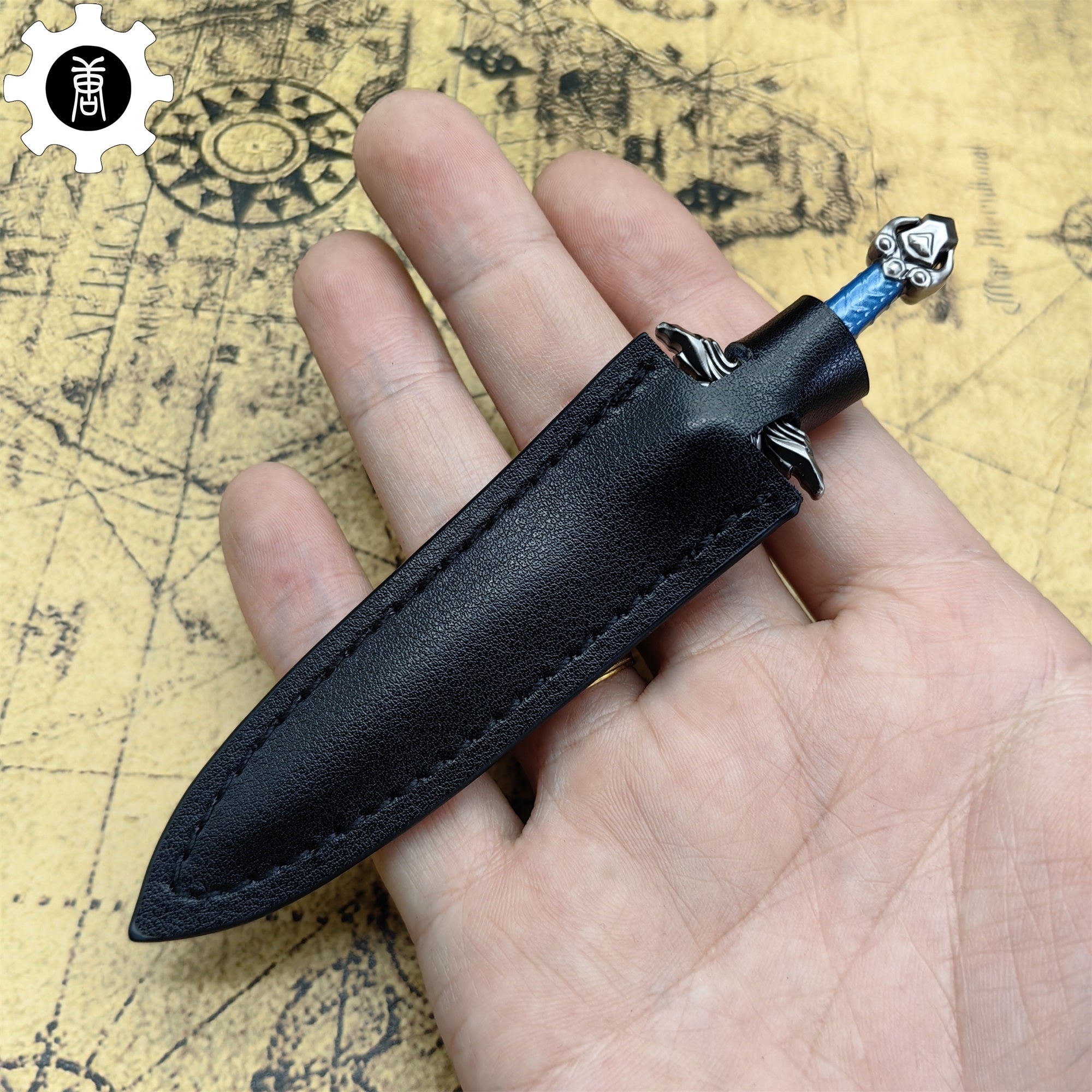 WOW Stormwind Sword Mini Metal Replica Unboxing Tool - Tophatter Daily Deals