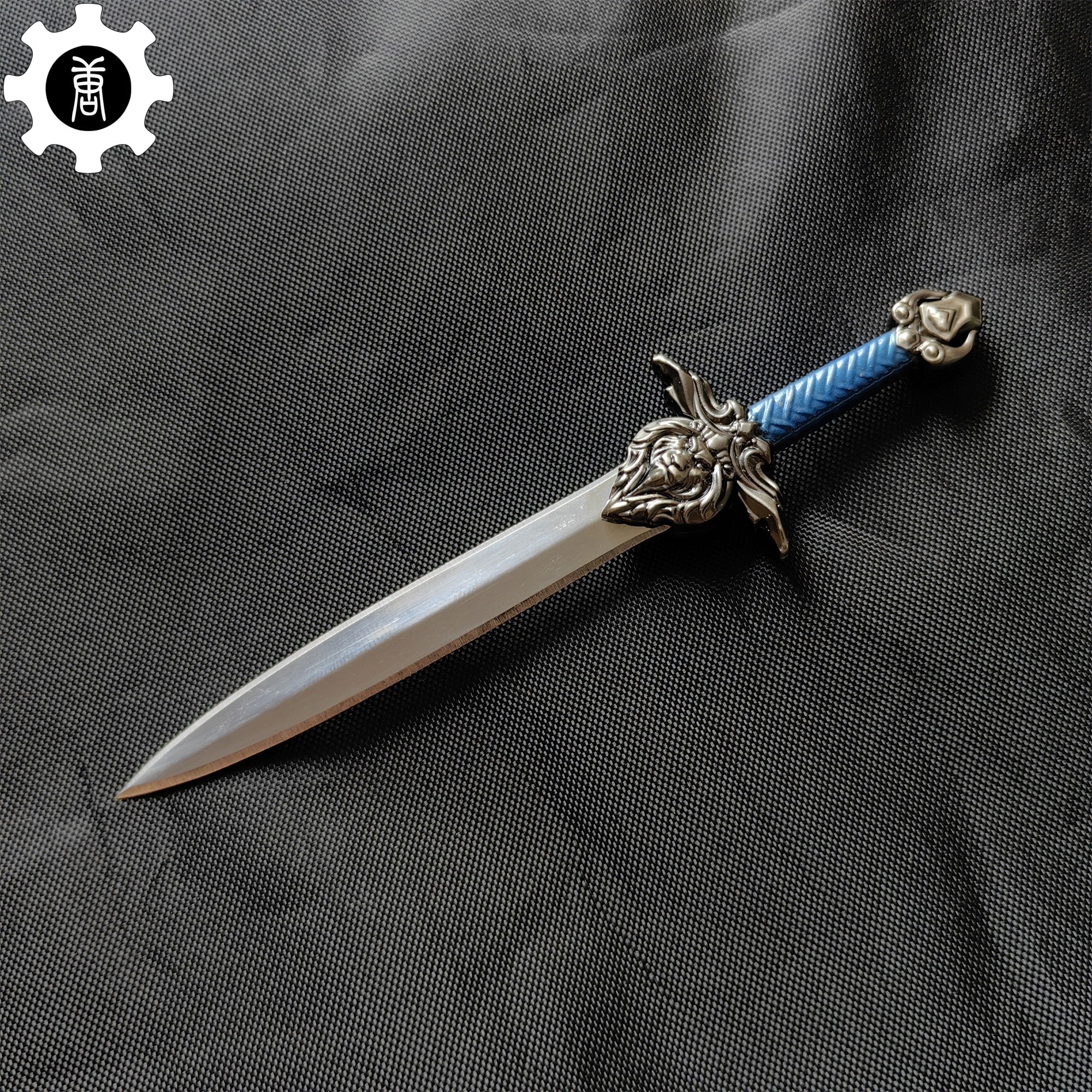 WOW Stormwind Sword Mini Metal Replica Unboxing Tool - Tophatter Daily Deals