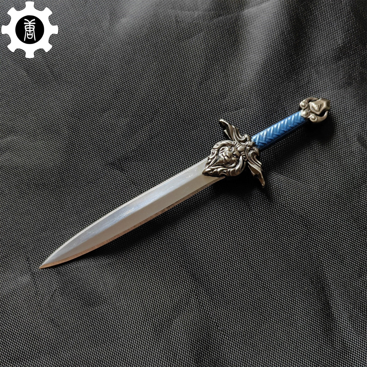 WOW Stormwind Sword Mini Metal Replica Unboxing Tool - Tophatter Daily Deals