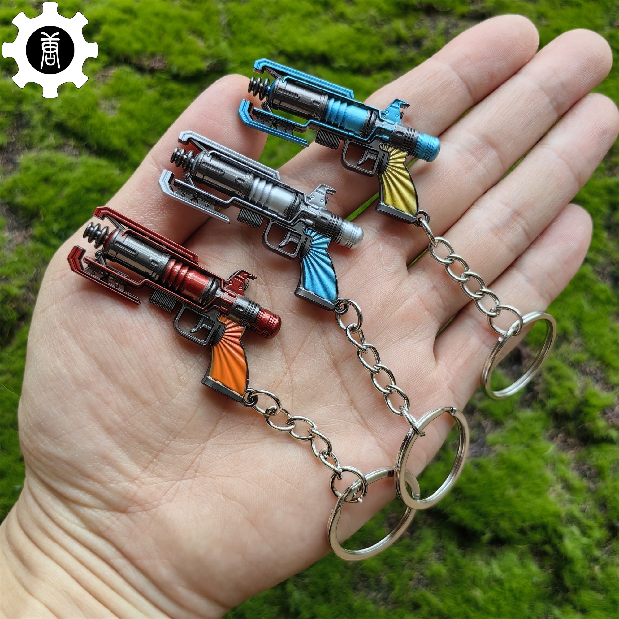 Wingman Revolver Keychain Mini Metal Replica - Tophatter Daily Deals