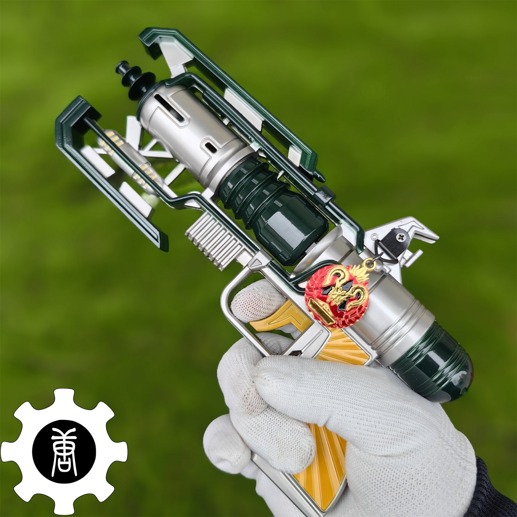 Wingman Sun Burst Life Size Metal Replica - Tophatter Daily Deals