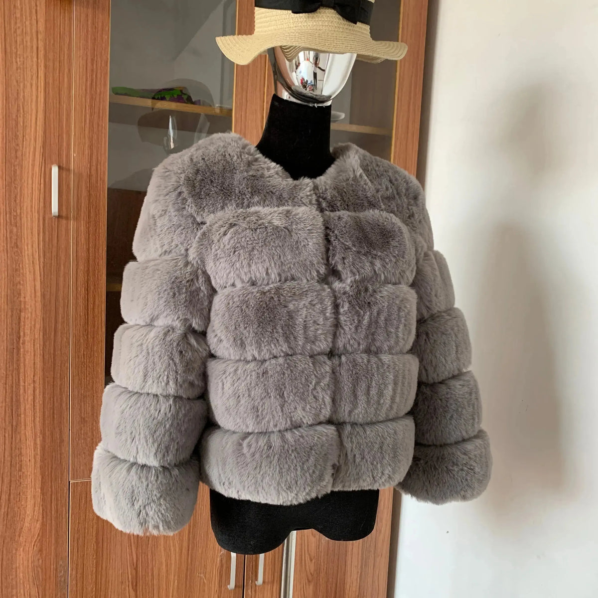 Winter coat for faux fur coat women new outerwear Fox fur short coat Fake fur jacket furry fluffy jacket luxury woman fur Fake - Tophatter Daily Deals