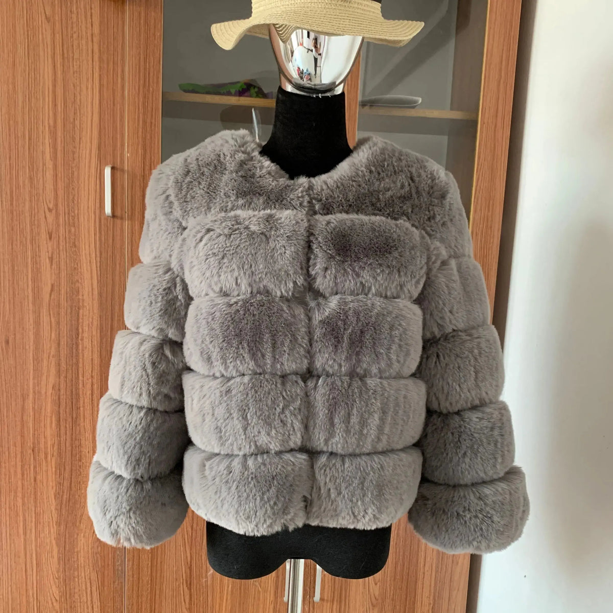 Winter coat for faux fur coat women new outerwear Fox fur short coat Fake fur jacket furry fluffy jacket luxury woman fur Fake - Tophatter Daily Deals