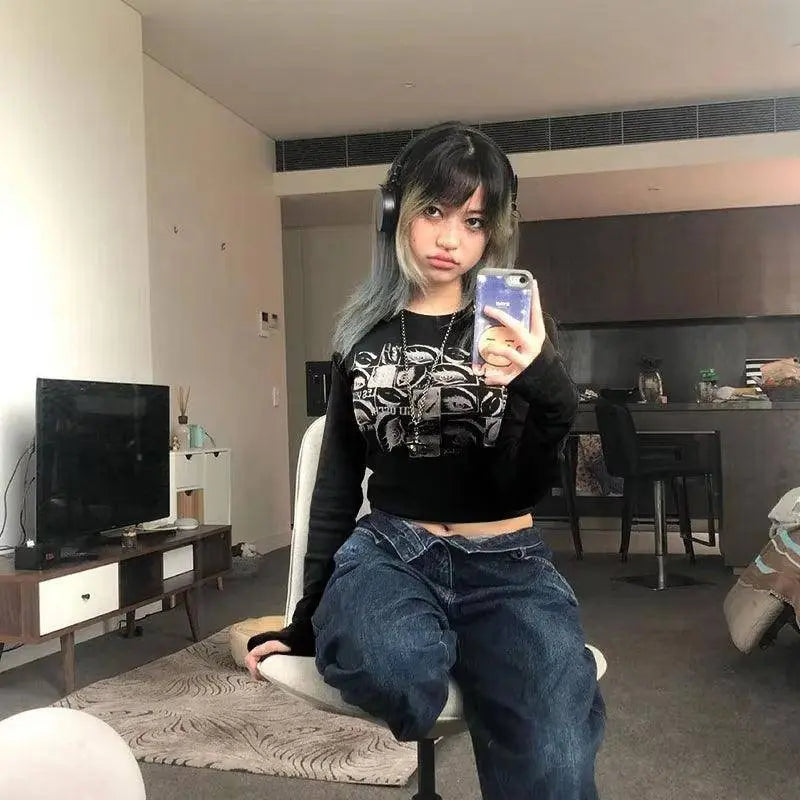 Women Retro Eyes T-Shirt Black - Tophatter Daily Deals