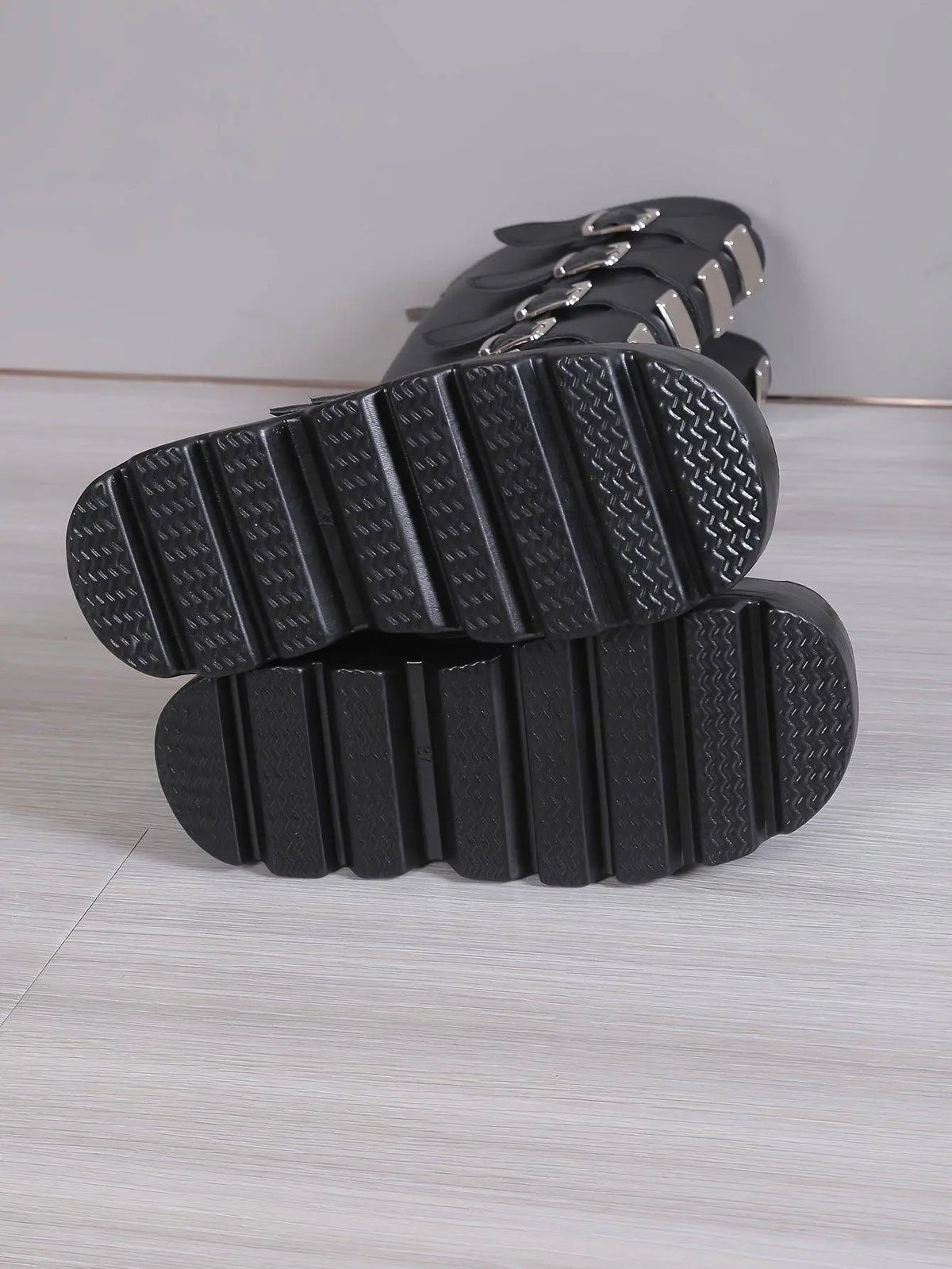 Women's Wedge Heeled Boots, Fashion Buckle Strap Design Platform Boots, Women's Stylish Back Zipper Boots carnaval & Music Festival - Tophatter Daily Deals