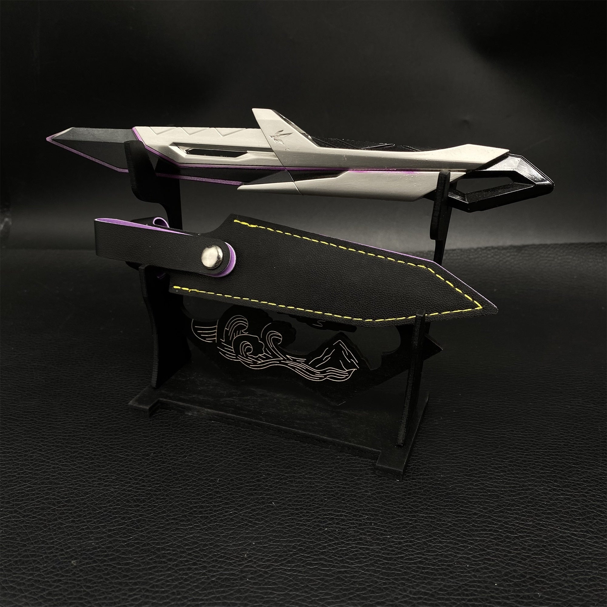 XERØFANG Knife Mini Scale Replica 4 Colors White Purple & Stand - Tophatter Daily Deals