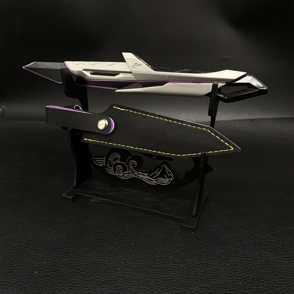 XERØFANG Knife Mini Scale Replica 4 Colors White Purple & Stand - Tophatter Daily Deals