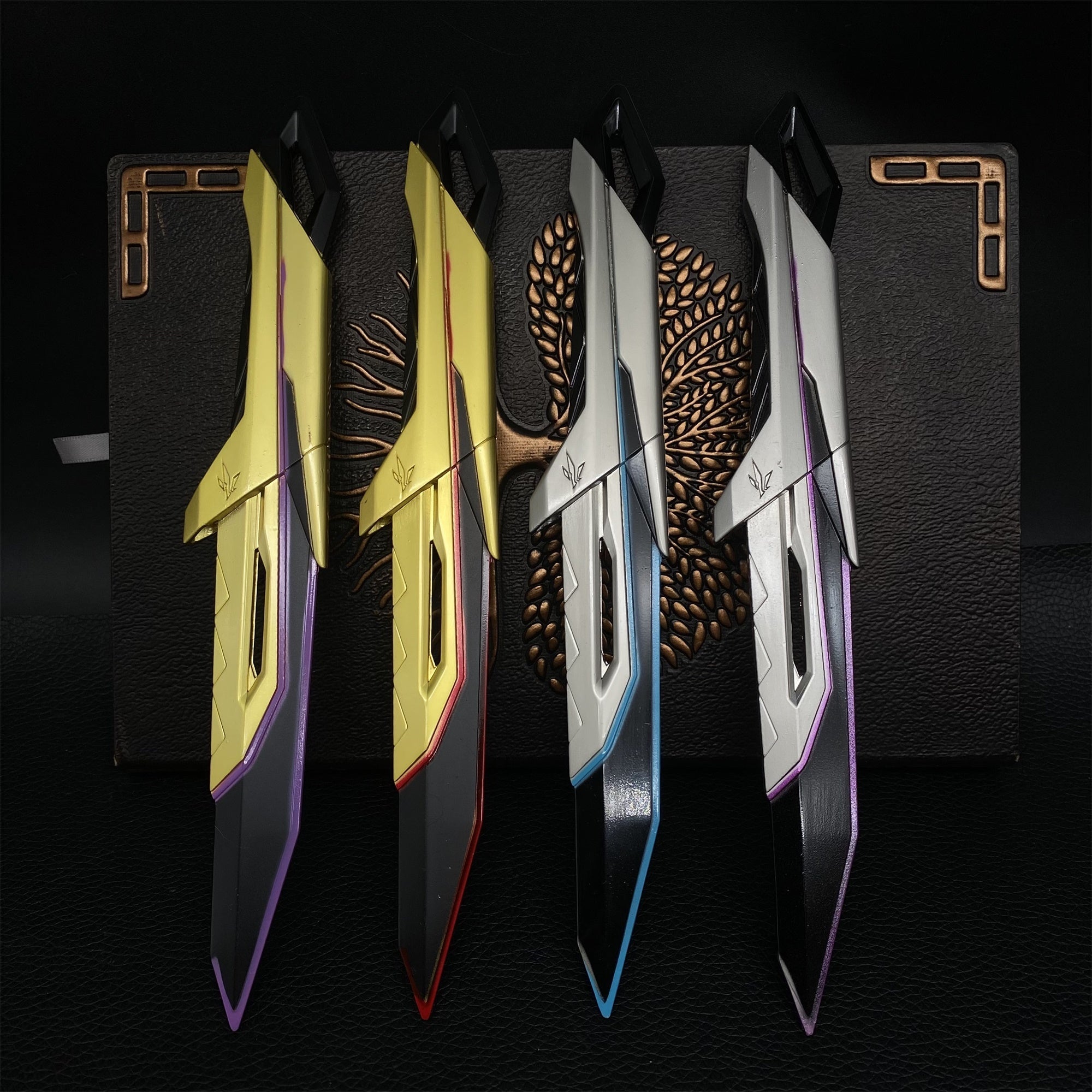 XERØFANG Knife Mini Scale Replica 4 Colors - Tophatter Daily Deals