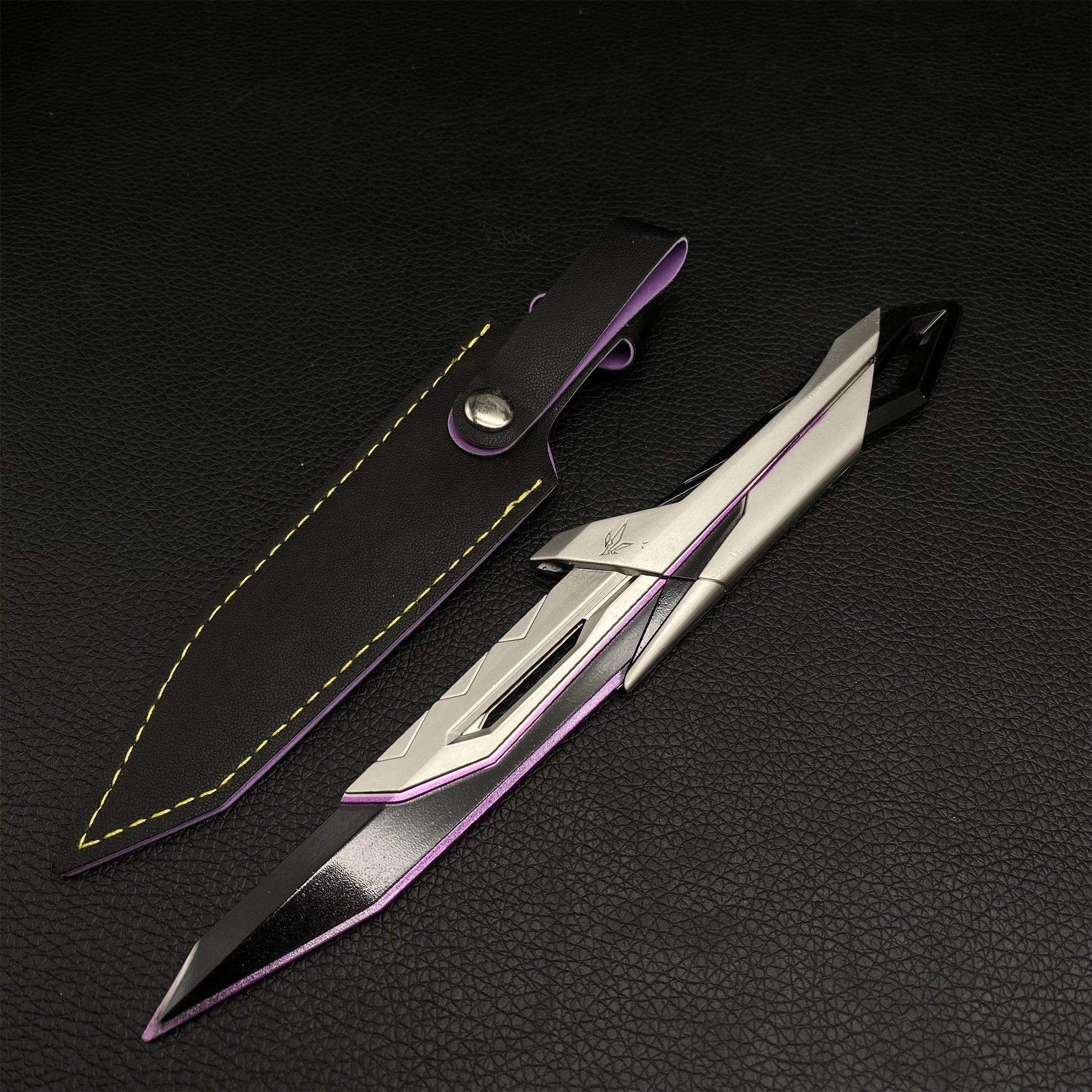 XERØFANG Knife Mini Scale Replica 4 Colors White Purple - Tophatter Daily Deals