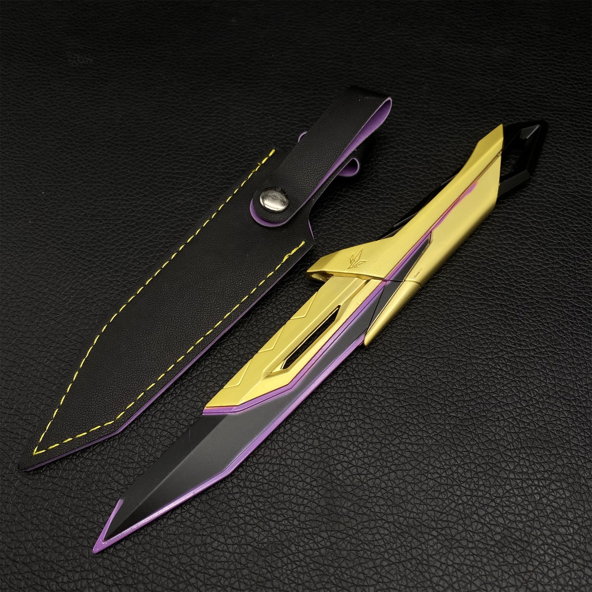 XERØFANG Knife Mini Scale Replica 4 Colors Golden Purple - Tophatter Daily Deals