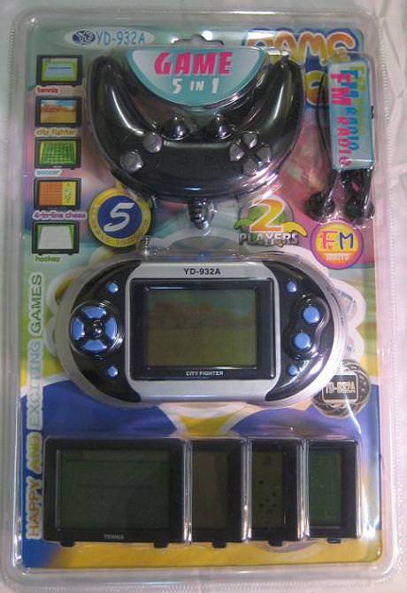 5 I N 1 Games with FM Auto Scan Radio Collectible Weapons - Tophatter Daily Deals