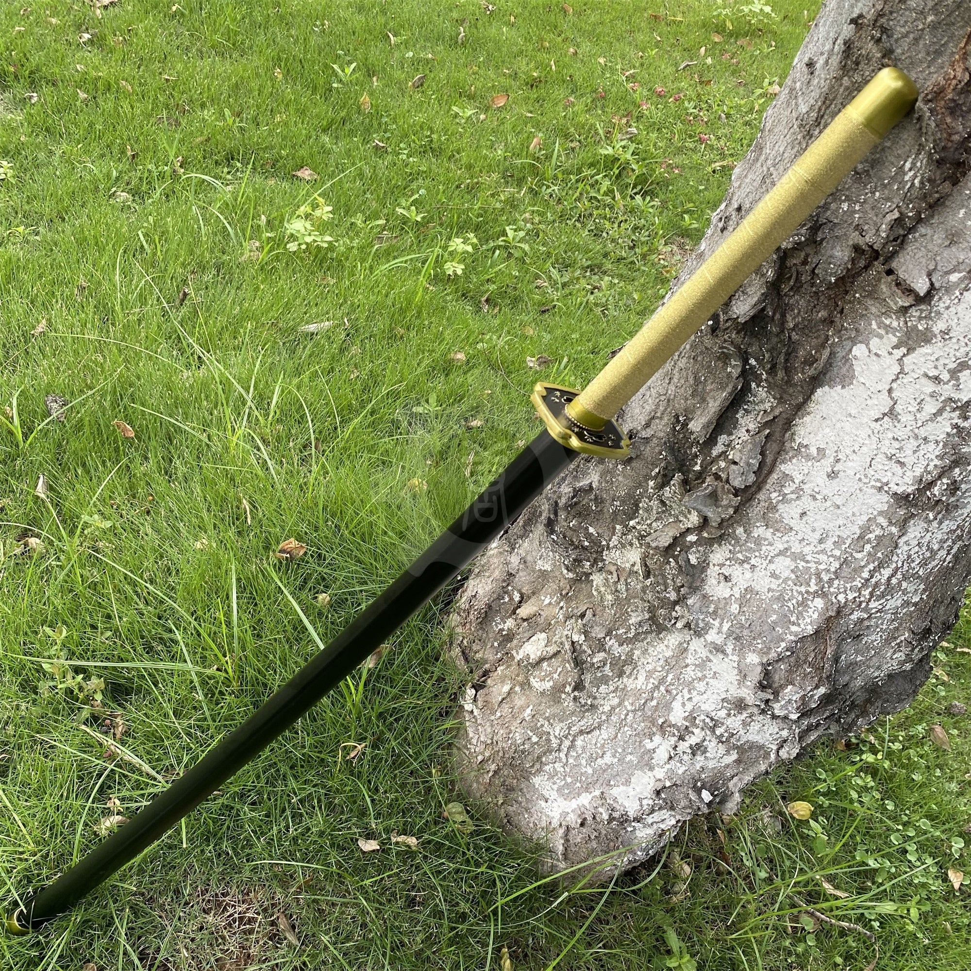 IRL Yoriichi Nichirin Sword Katana-Carbon Steel 1045 - Tophatter Daily Deals