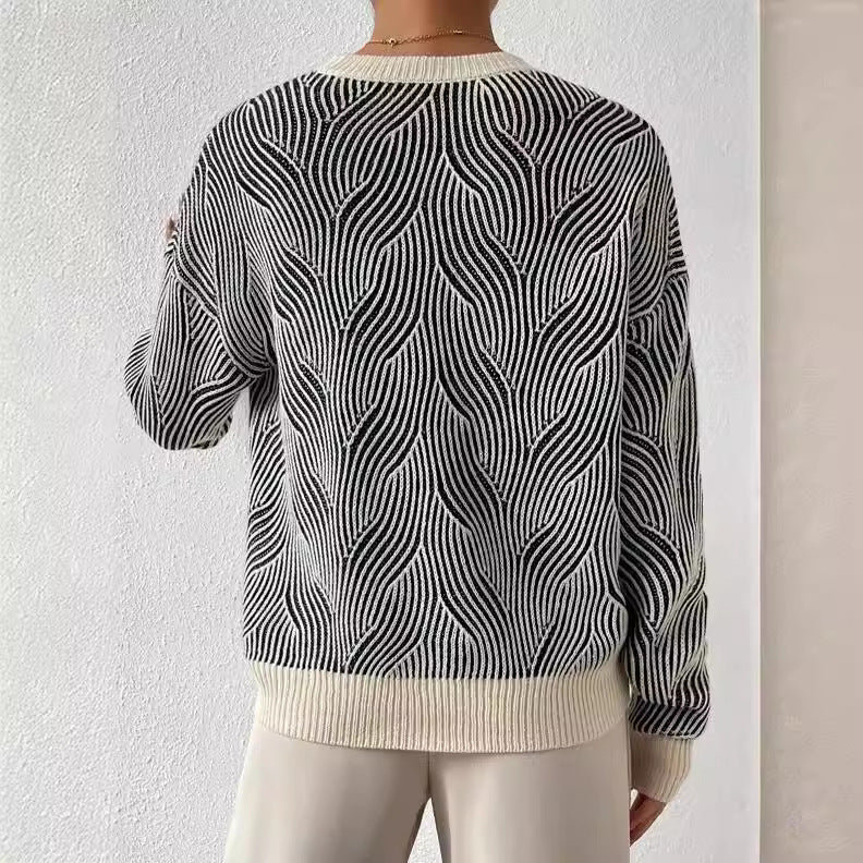 Warm and Cozy Women's Sweater – Turtleneck, Soft, for Cold Days - Tophatter Daily Deals