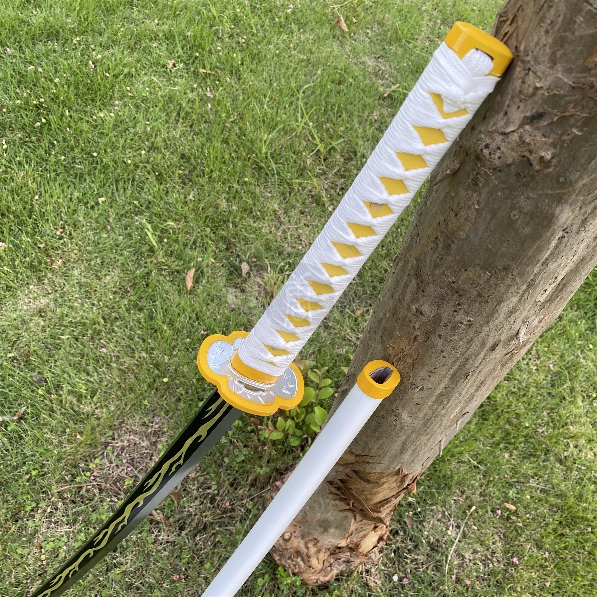 Zenitsu Nichirin Sword Katana Carbon Steel 1045 Version - Tophatter Daily Deals