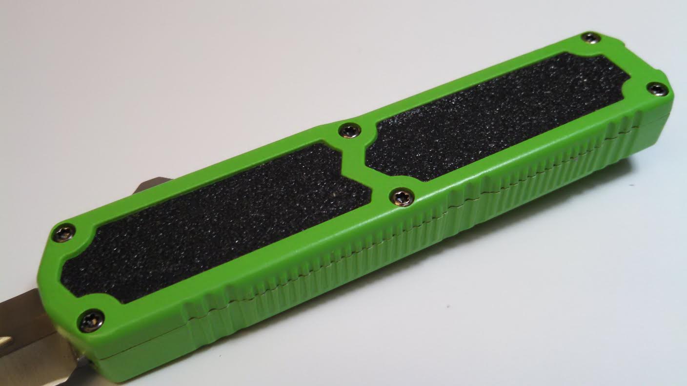 Titan OTF Dual Action Green Automatic Knife Plain Edge Dagger Knife-OTF - Tophatter Daily Deals