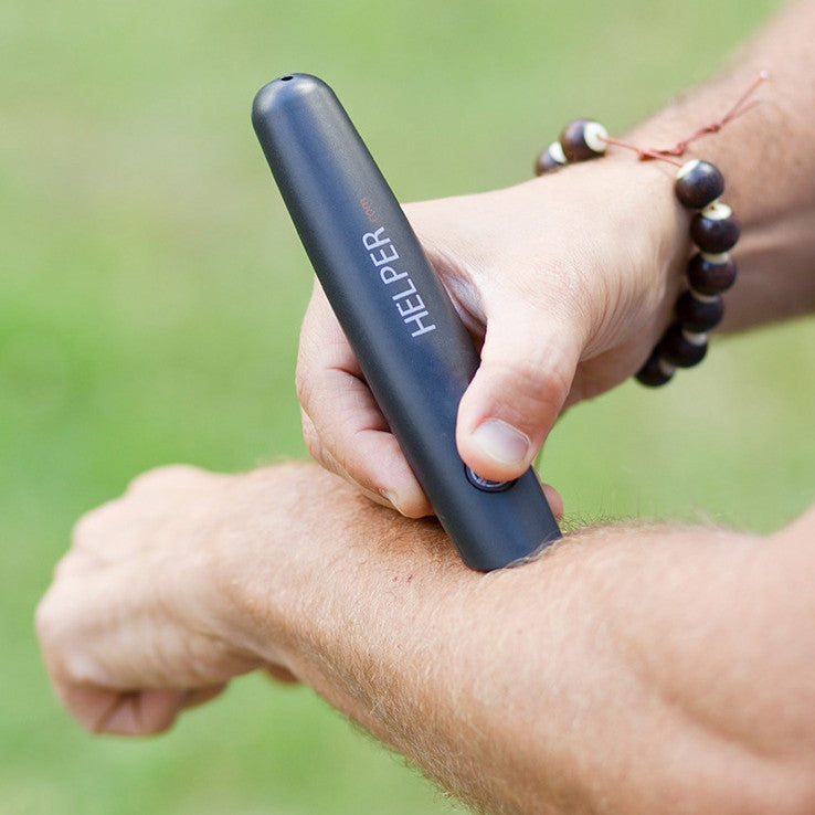 Mosquito Bite Relief Tool - Instant Itch Reliever Outdoor Insect Bite Relief & Treatment - Tophatter Daily Deals