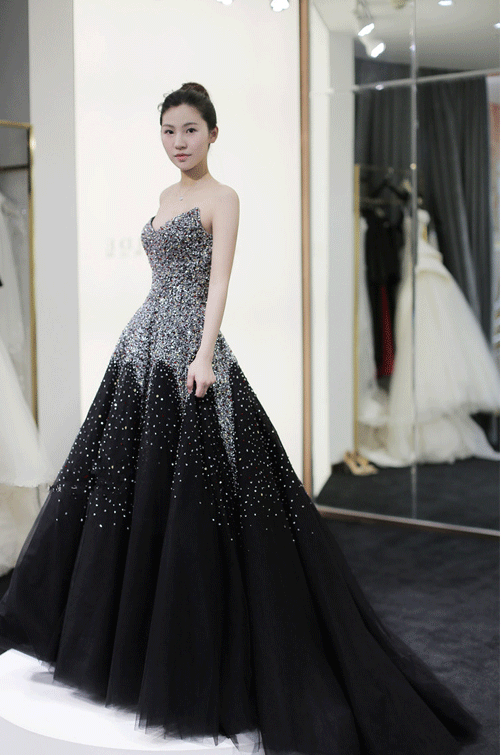 Black Wedding New Bride Big Train Main Yarn Dress 0 - Tophatter Daily Deals