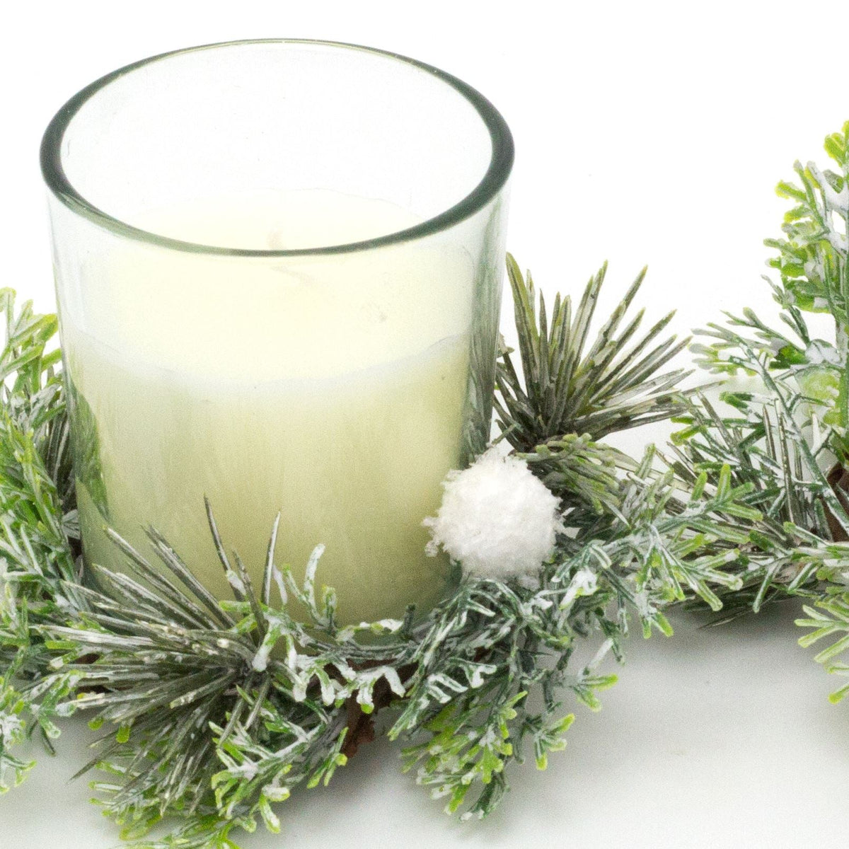 Fig and Wood Sage Scented Candle Christmas Table Centrepiece | 2 Piece Christmas Wreath Candle Pot Ornament | Xmas Fragrance Candle Scented Candle - Tophatter Daily Deals