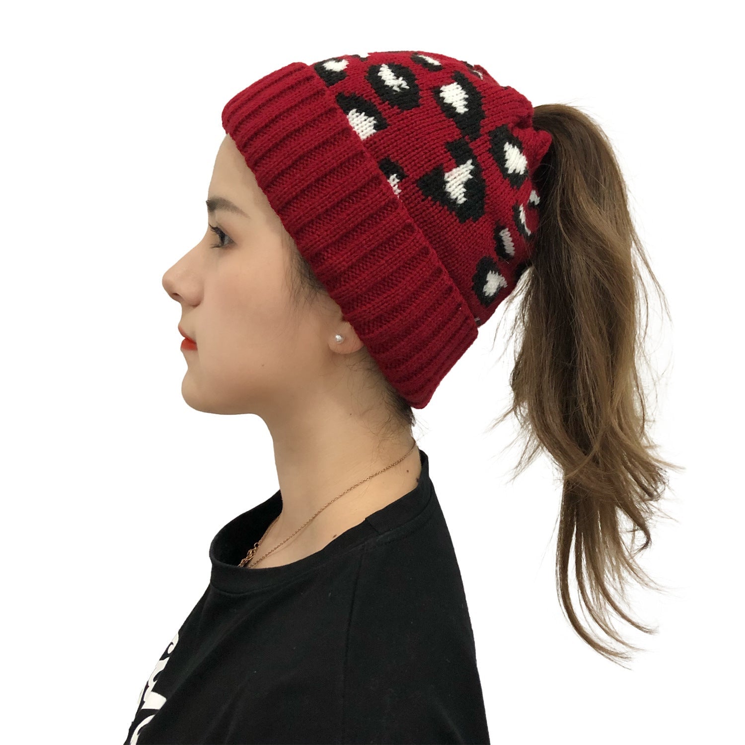 Autumn And Winter New Leopard Print Knitted Beanie Red 0 - Tophatter Daily Deals
