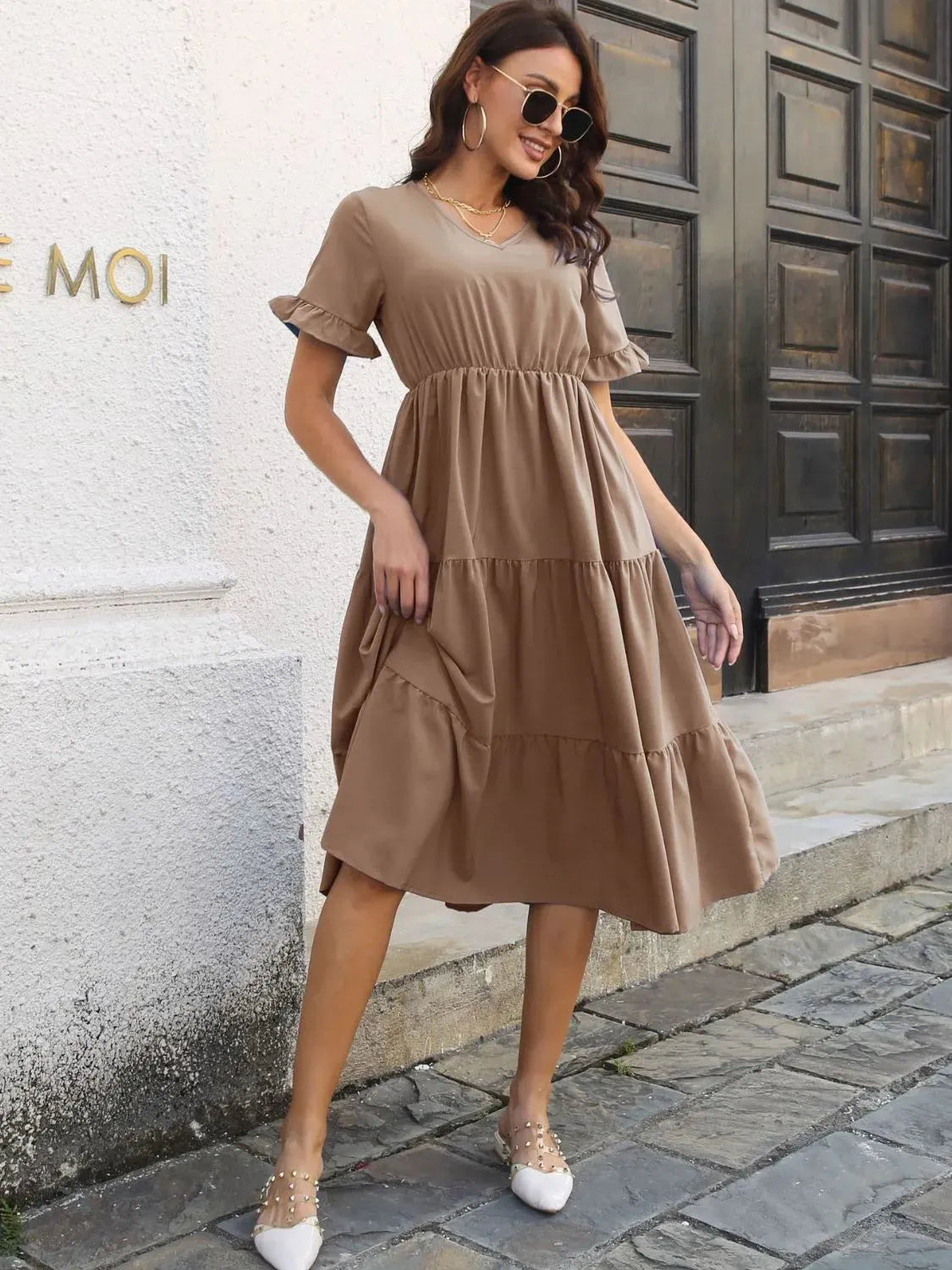 V-Neck Short Sleeve Midi Dress Casual Dresses - Tophatter Daily Deals