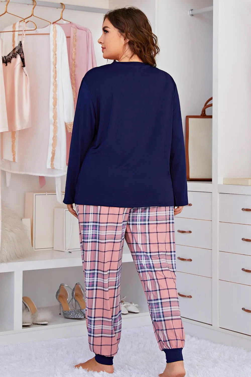 Plus Size Heart Graphic Top and Plaid Joggers Lounge Set Loungewear Sets - Tophatter Daily Deals