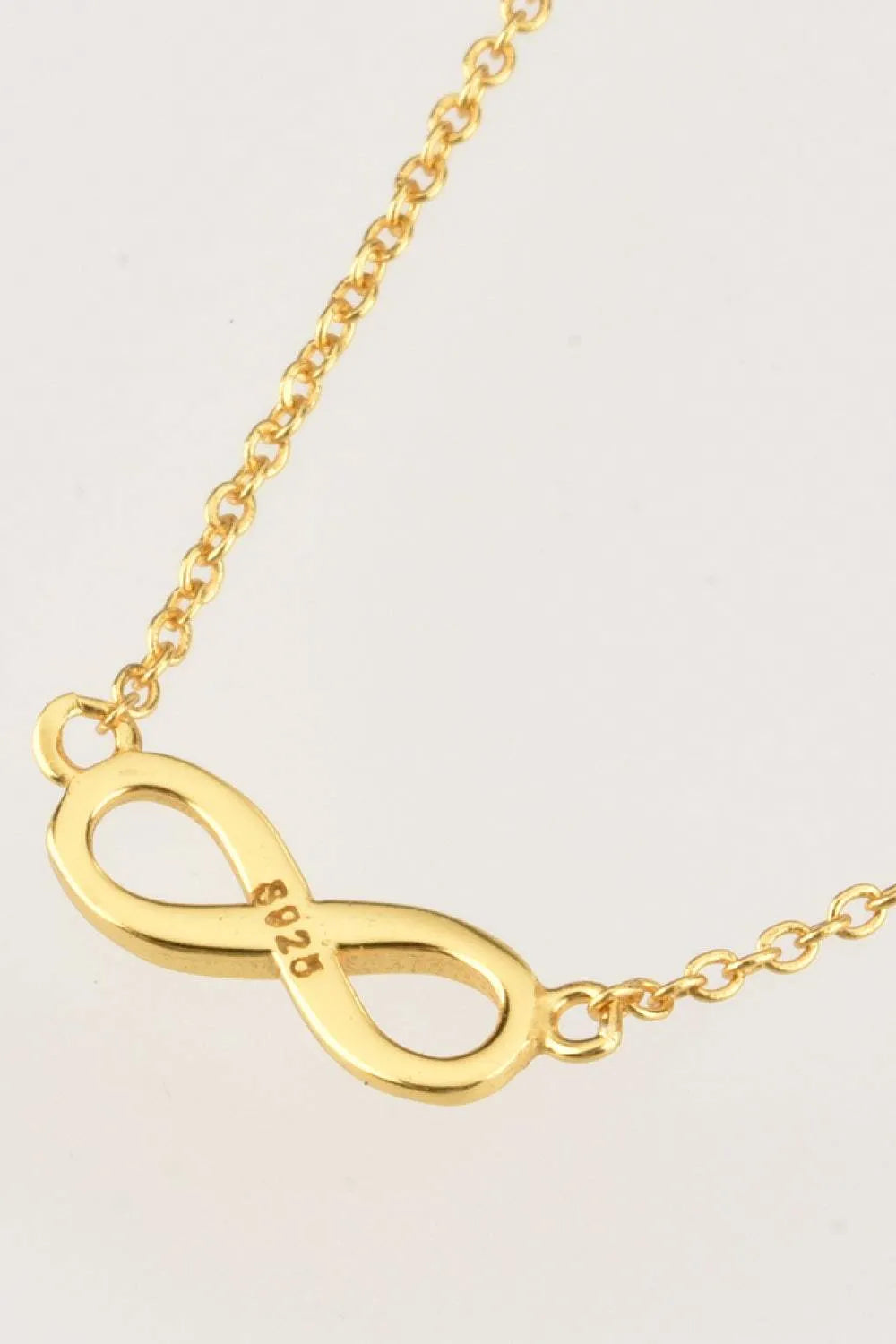 Figure 8 Lobster Clasp 925 Sterling Silver Necklace Necklaces - Tophatter Daily Deals
