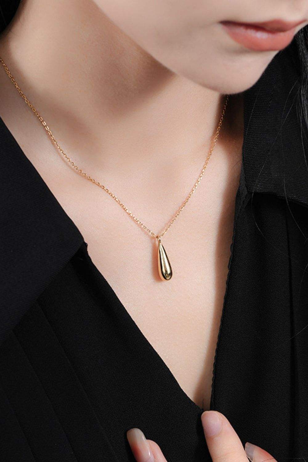 18K Gold-Plated Pendant Necklace Gold One Size Necklaces - Tophatter Daily Deals