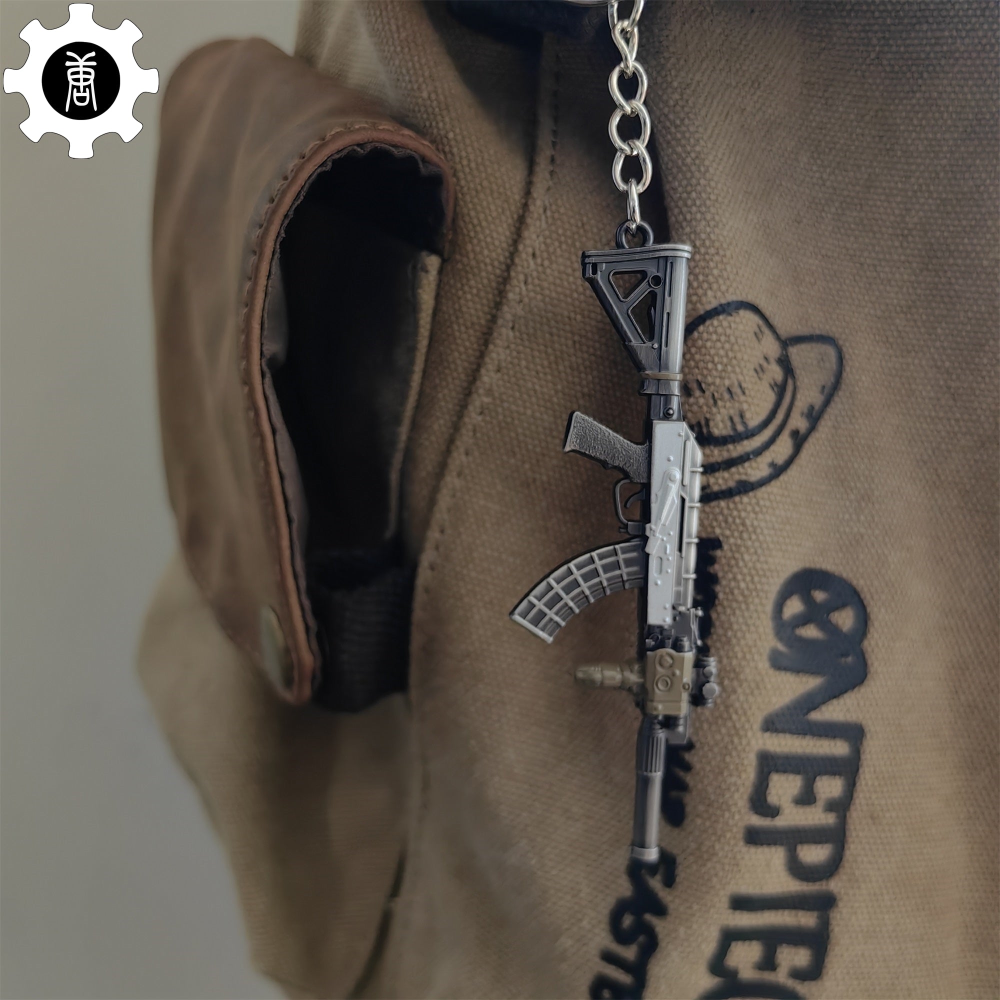 RE8 Metal Mini Gun Keychain 6 In 1 Pack - Tophatter Daily Deals