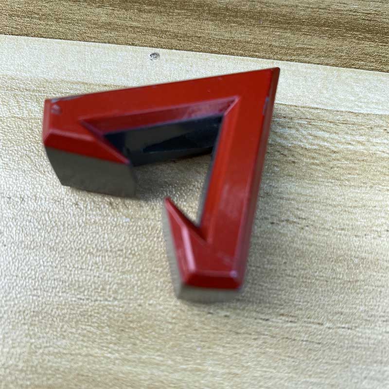 Handmade Heirlooms Display Metal holder - Tophatter Daily Deals