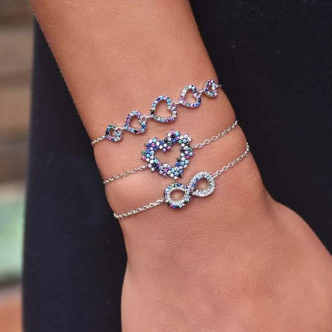 Arden Dark Colored Heart Bracelet Bracelets - Tophatter Daily Deals