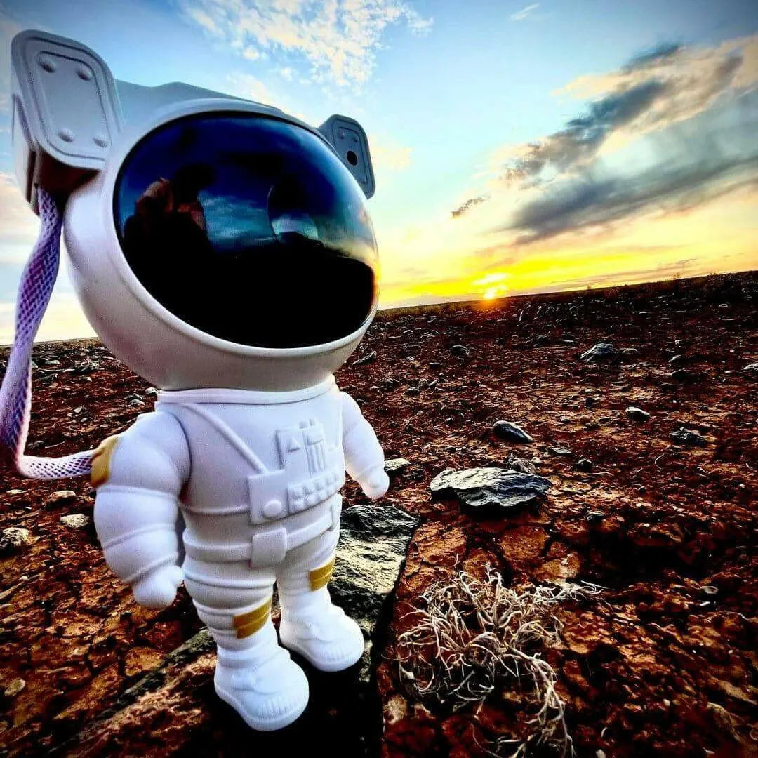 STARGAZER™ Astronaut Galaxy Projector Projectors - Tophatter Daily Deals