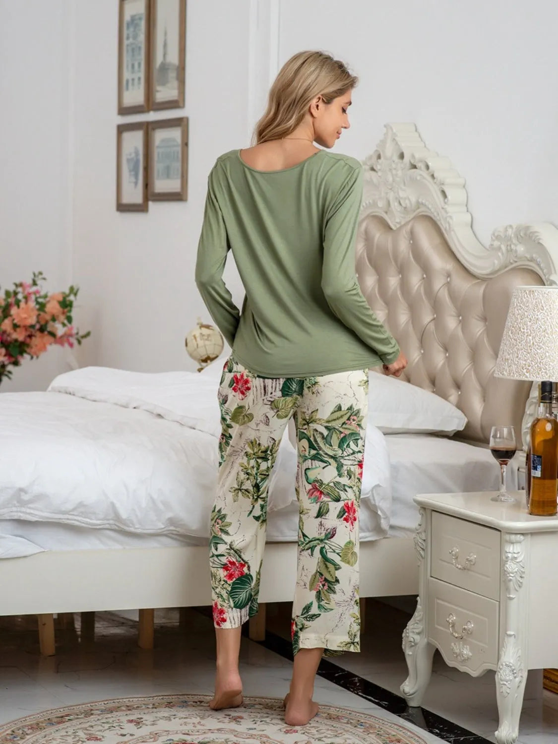 Round Neck Top and Printed Pants Lounge Set Loungewear Sets - Tophatter Daily Deals