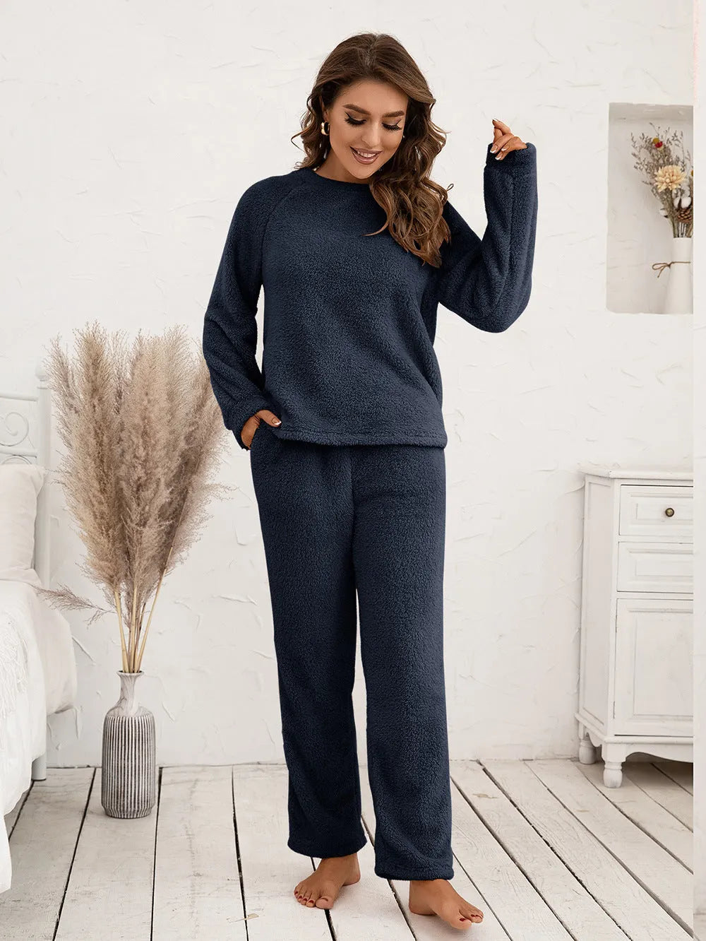 Teddy Long Sleeve Top and Pants Lounge Set Loungewear Sets - Tophatter Daily Deals