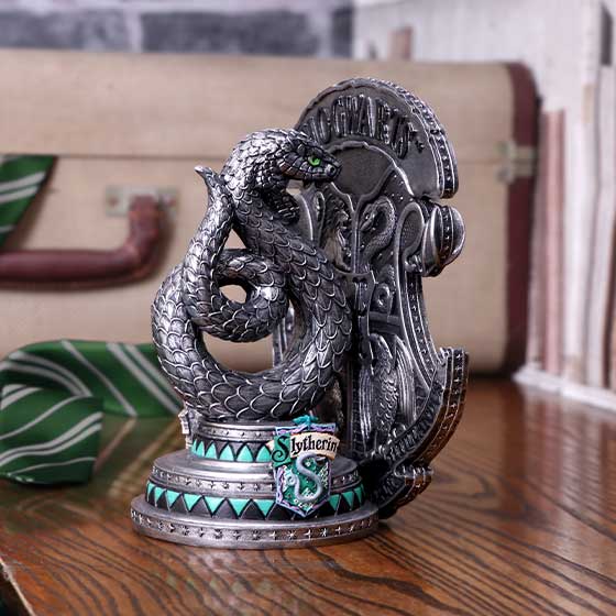 Harry Potter – Slytherin Collectible Bookend Bookend - Tophatter Daily Deals