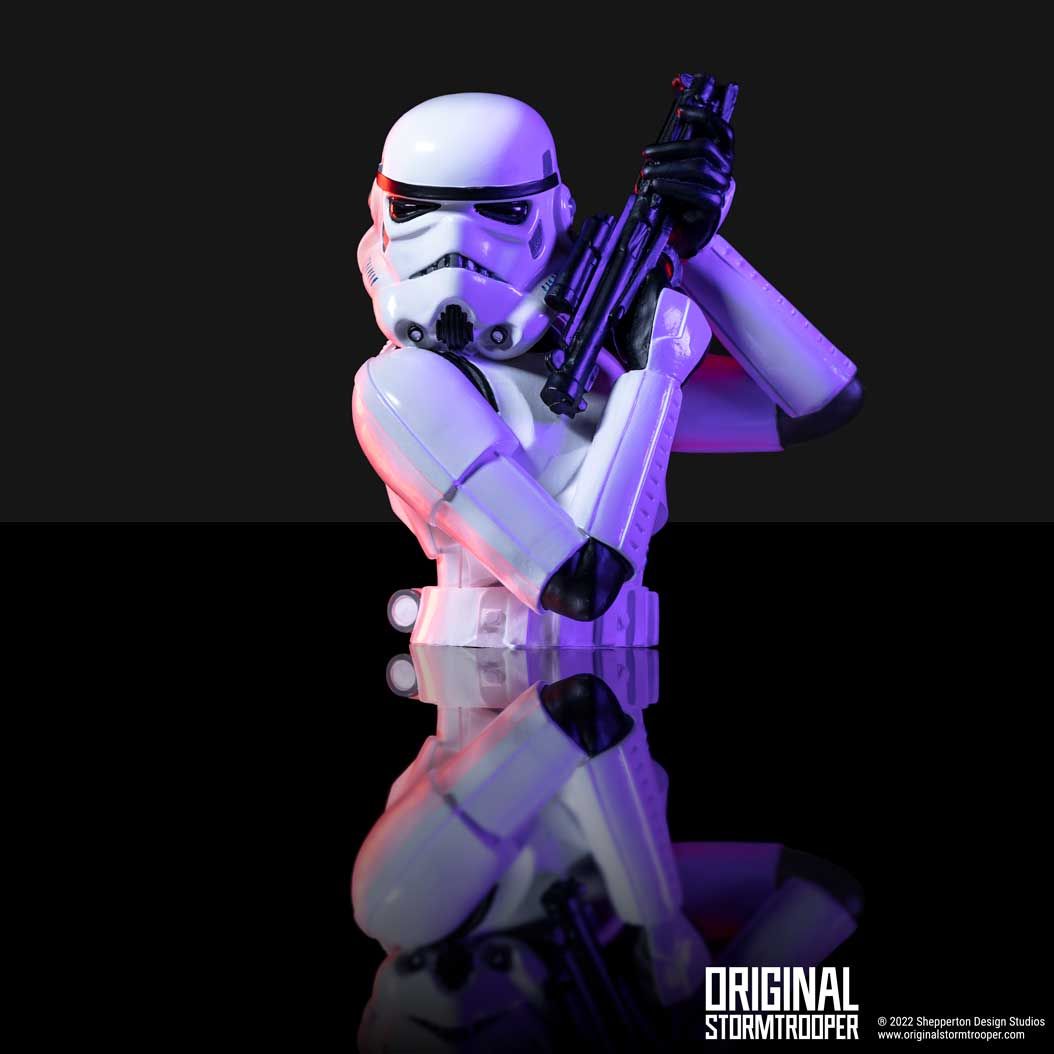 Original Stormtrooper – Official Small Stormtrooper Bust Decorative Figurine - Tophatter Daily Deals