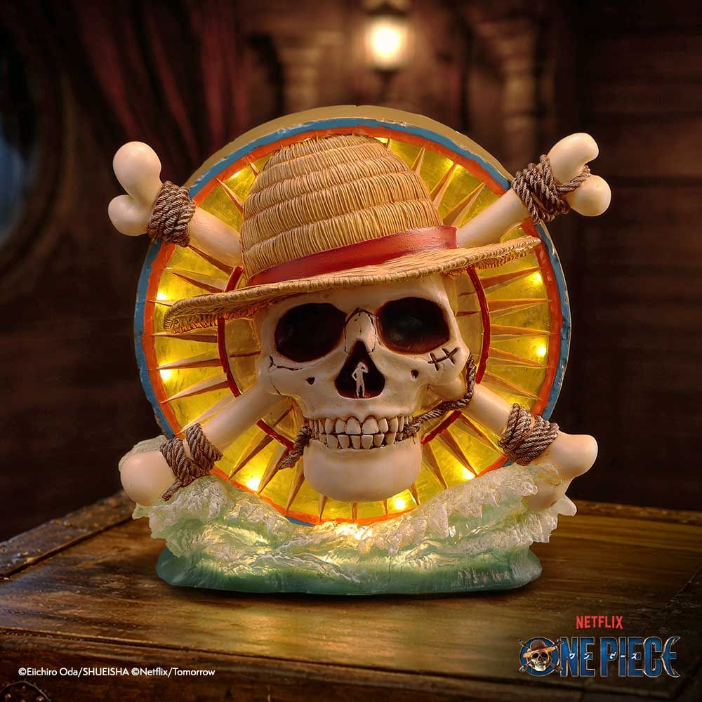 One Piece – Official Jolly Roger LED Lamp Lamp - Tophatter Daily Deals