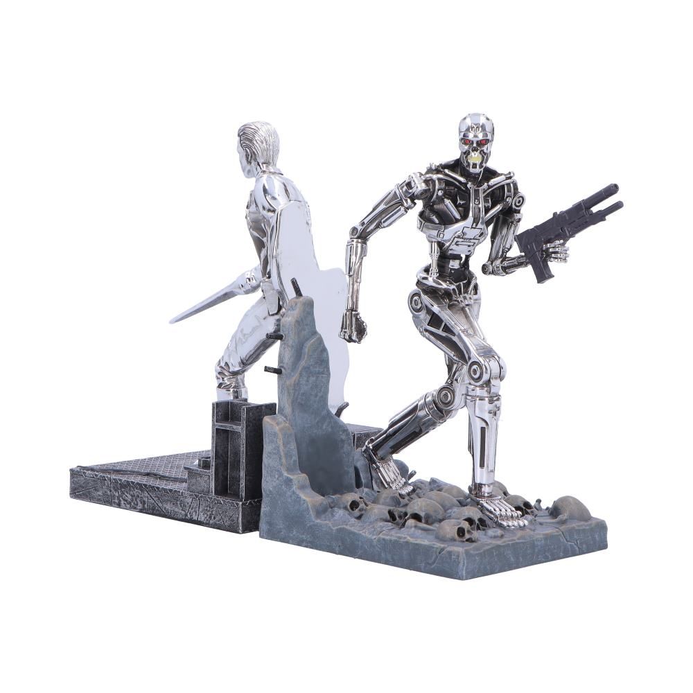 Terminator 2: Judgment Day – T-1000 vs T-800 Bookends Bookend - Tophatter Daily Deals