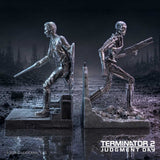 Terminator 2: Judgment Day – T-1000 vs T-800 Bookends Bookend - Tophatter Daily Deals