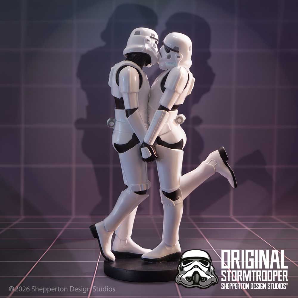 Star Wars – Stormtrooper First Kiss Decorative Figurine - Tophatter Daily Deals
