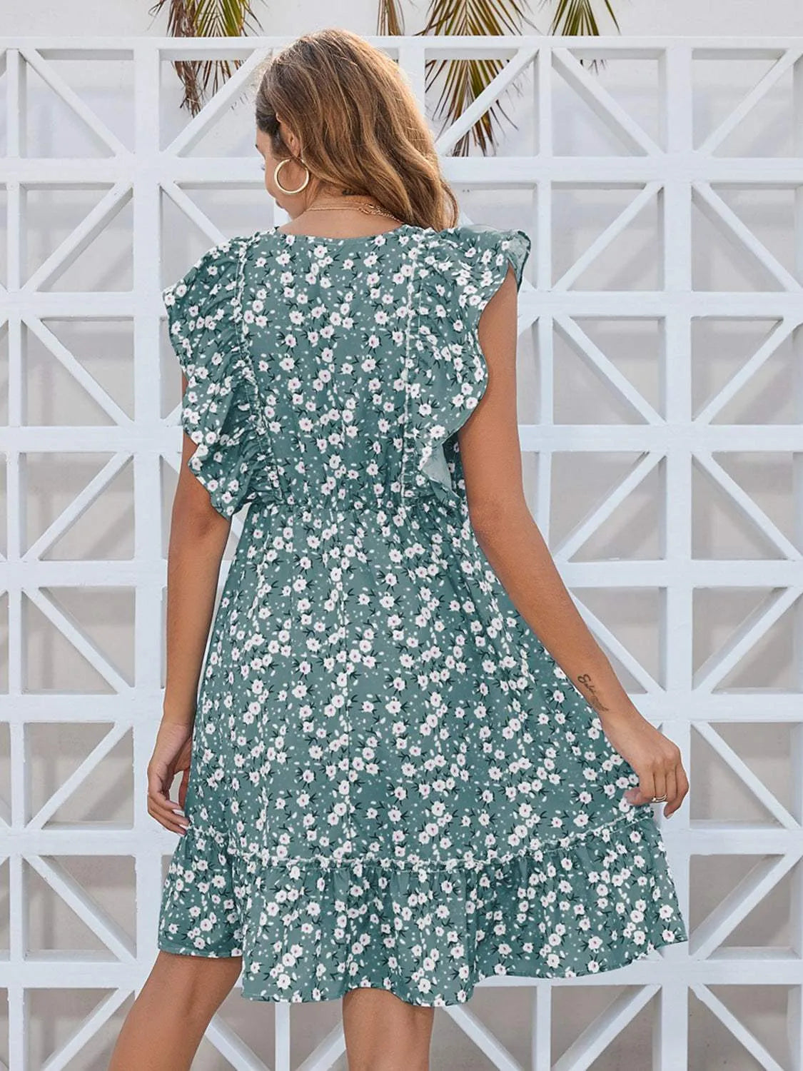 Ruffled Ditsy Floral Surplice Mini Dress Casual Dresses - Tophatter Daily Deals