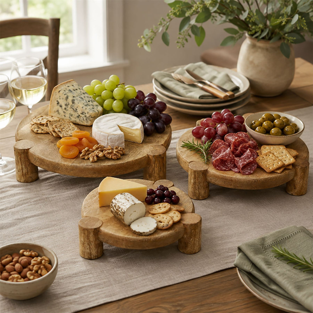 Set of 3 Round Mango Wood Serving Platters, Raised Serving Boards Serving Board - Tophatter Daily Deals