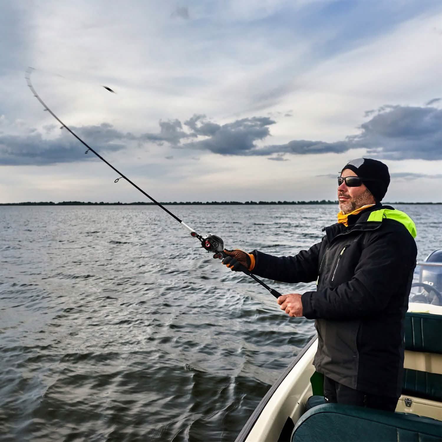 Baitcasting Fishing Reel High Speed Long Cast Distance Outdoor Recreation - Tophatter Daily Deals