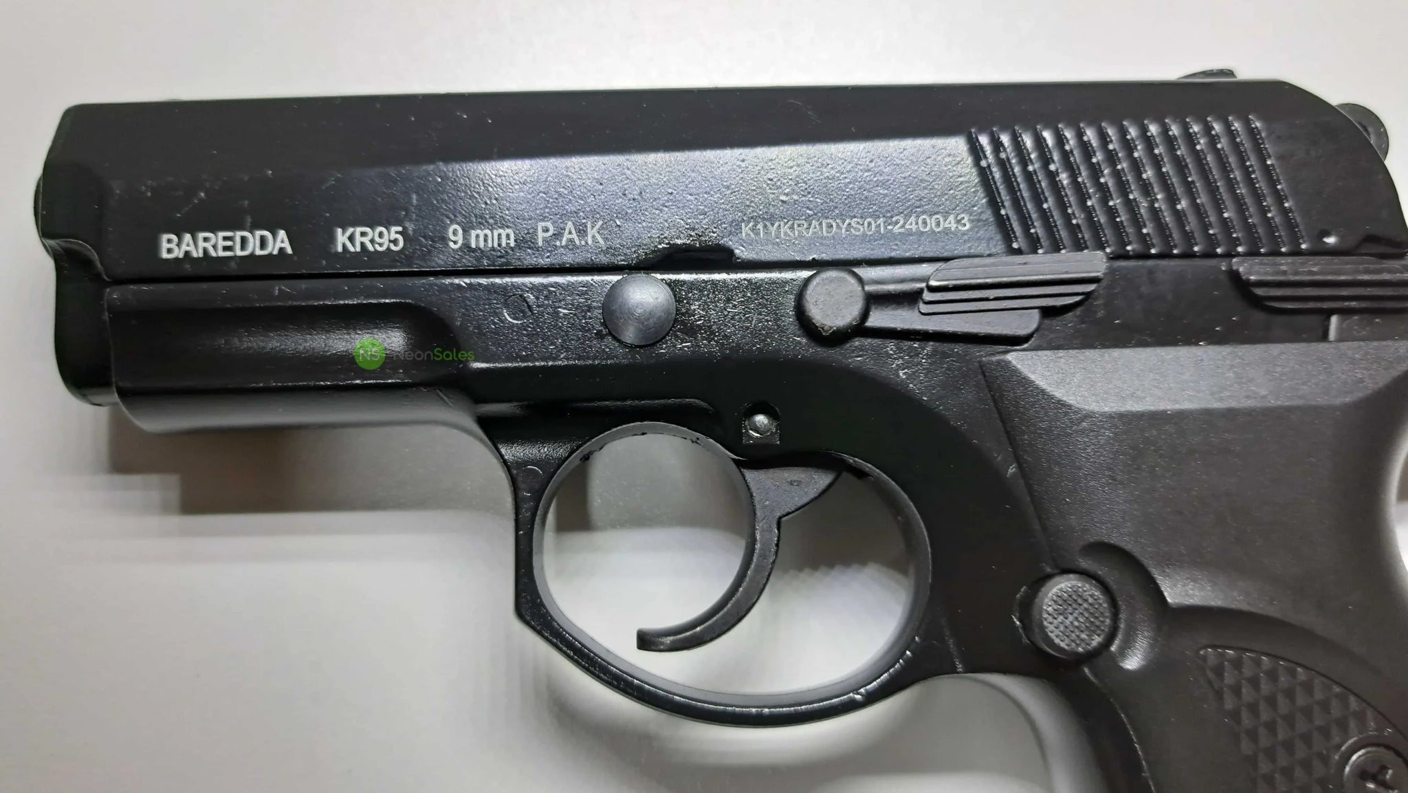 BAREDDA KR95 BLANK GUN - BLACK - Tophatter's Army Deals BLANK GUNS - Tophatter Daily Deals
