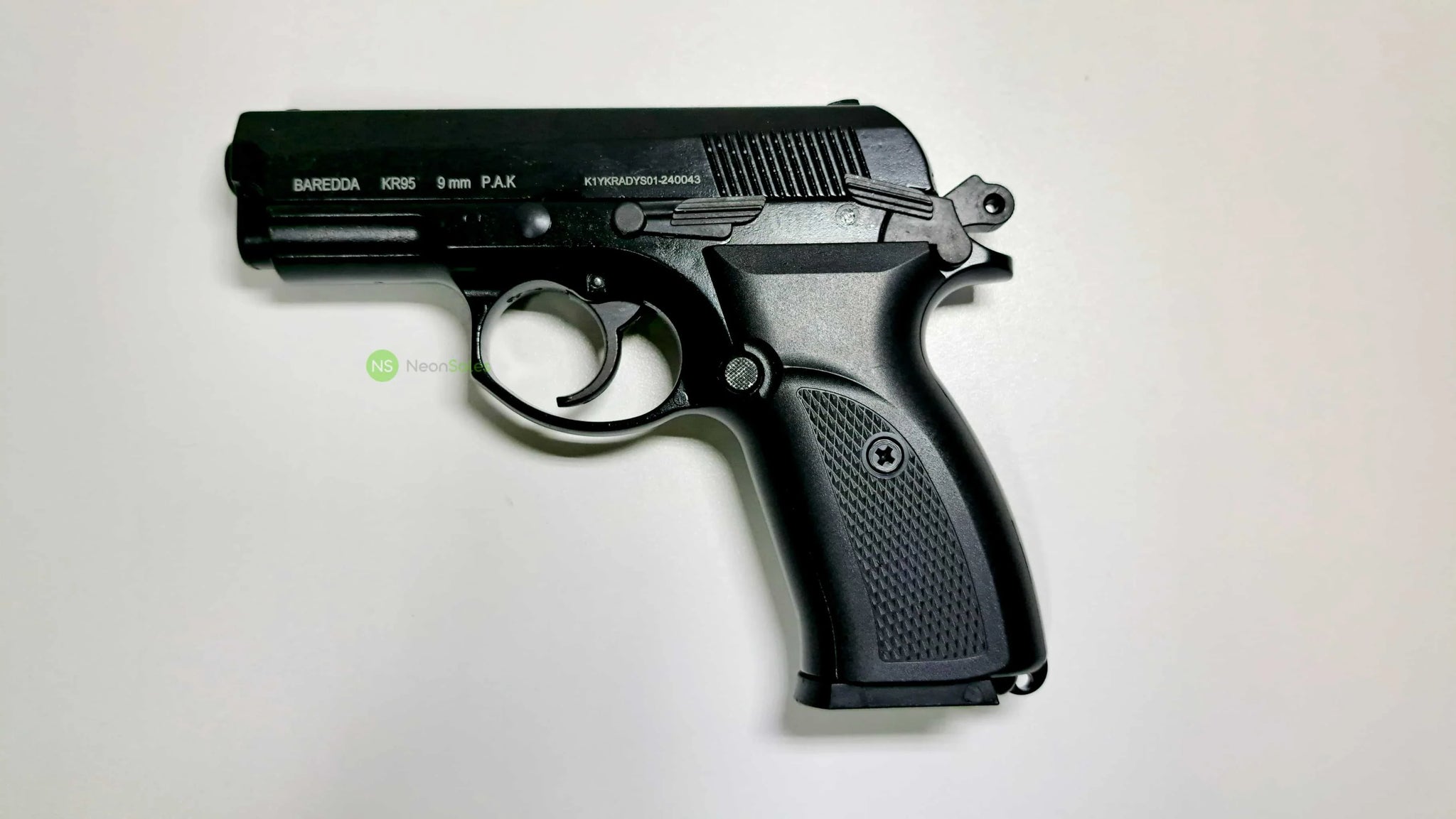 BAREDDA KR95 BLANK GUN - BLACK - Tophatter's Army Deals BLANK GUNS - Tophatter Daily Deals