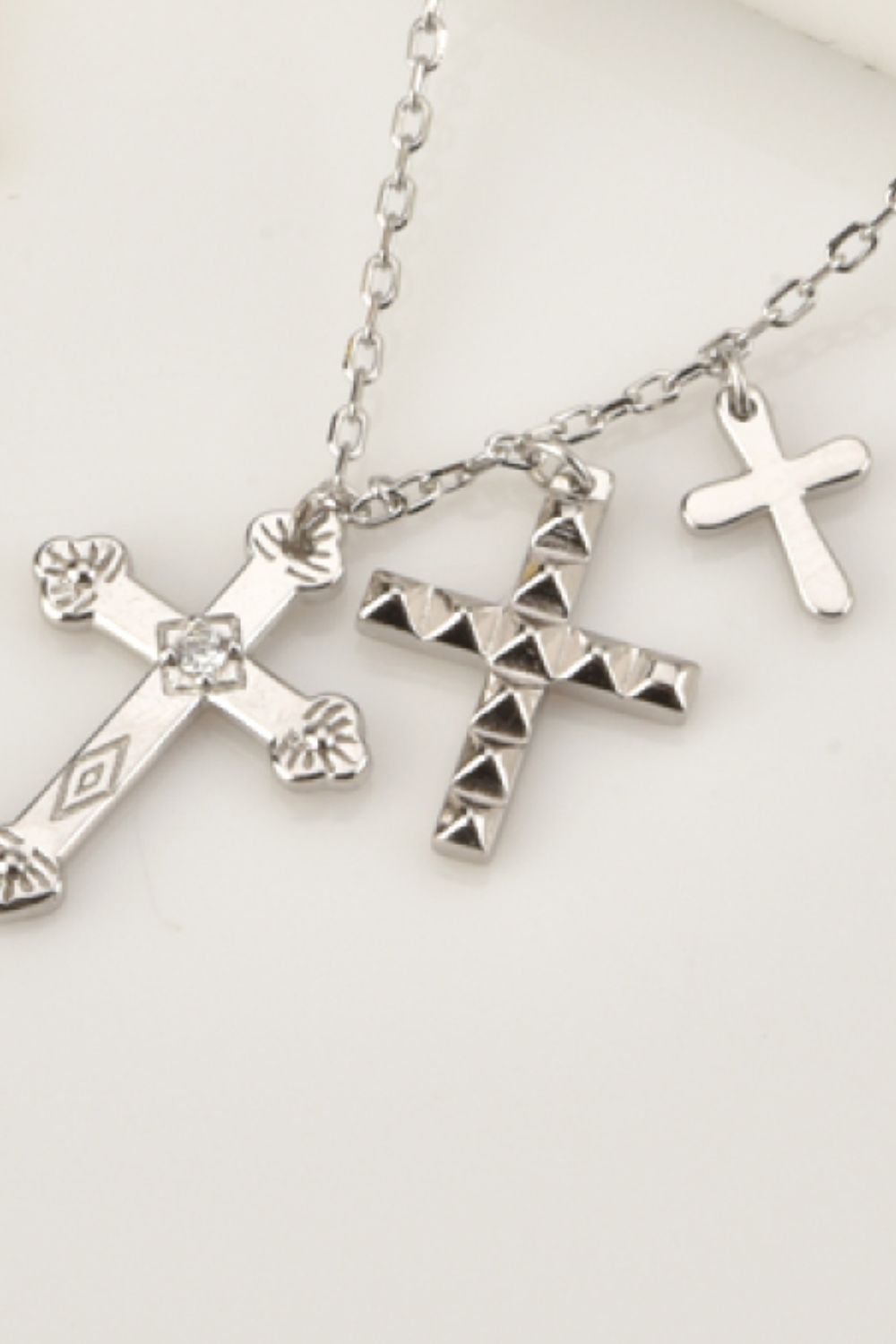 Inlaid Zircon Cross Pendant Necklace Necklaces - Tophatter Daily Deals