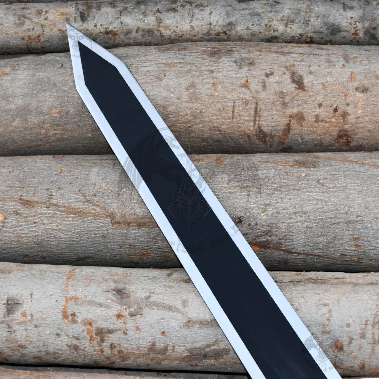 Berserk Guts Dragon Slayer Sword - Tophatter Daily Deals