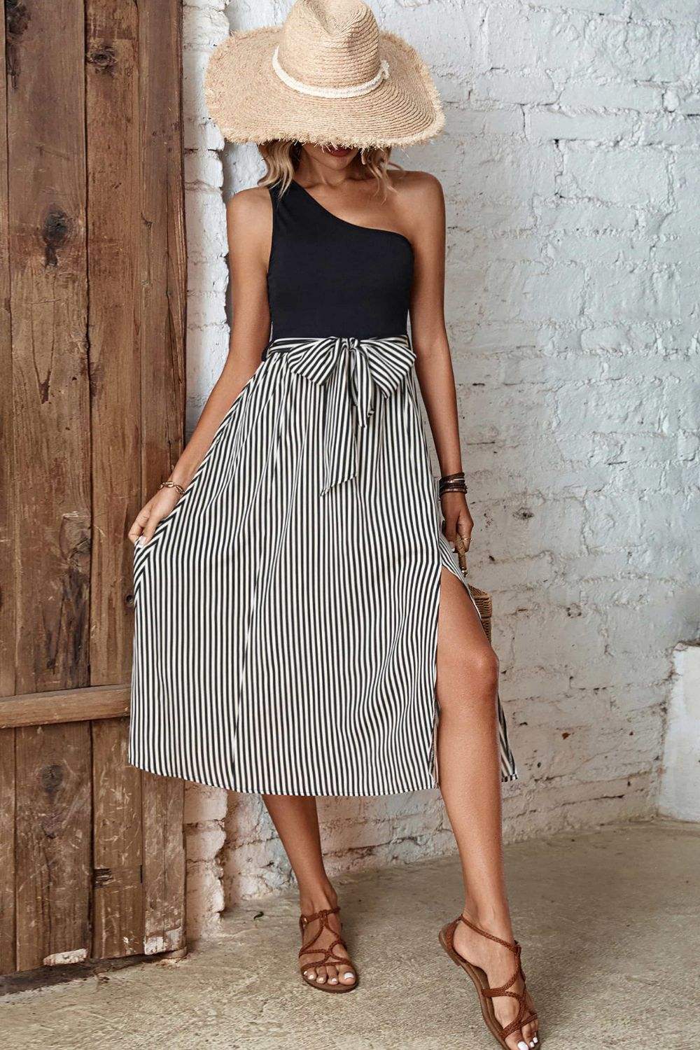 Striped One-Shoulder Slit Dress Casual Dresses - Tophatter Daily Deals