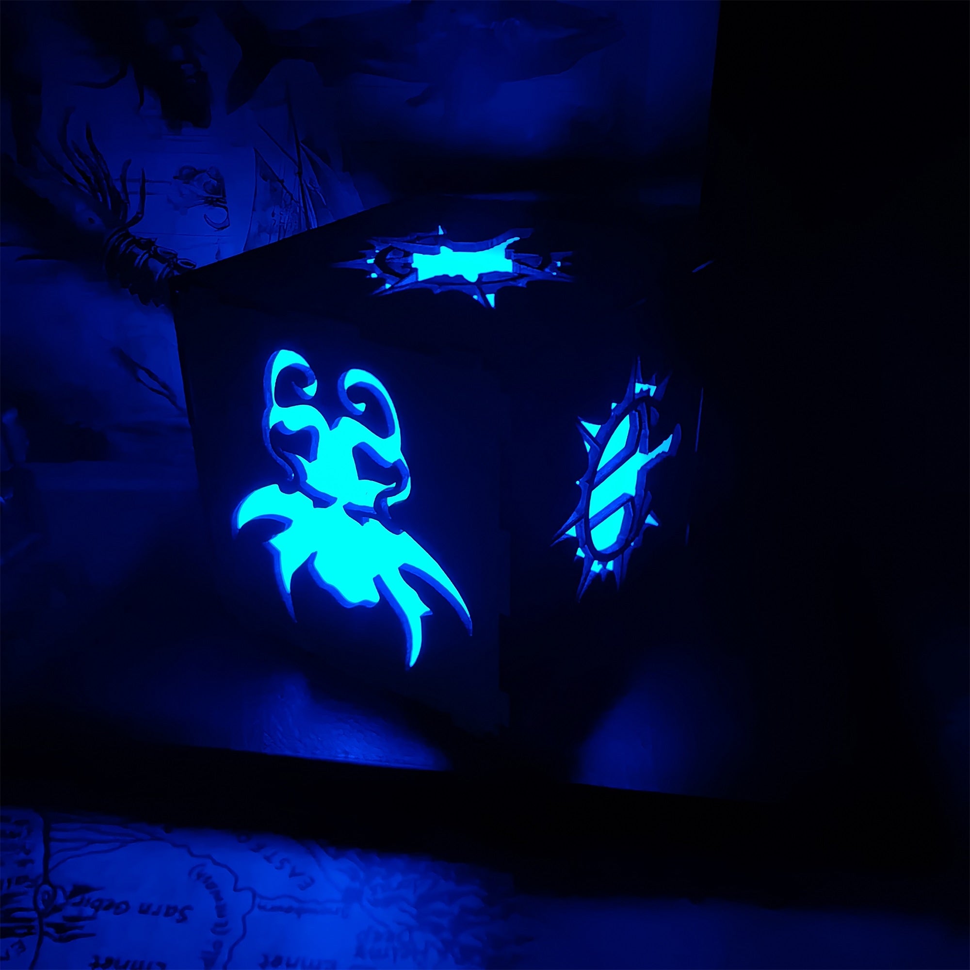 Handmade BG3 Inspired Wood Lamp Night Light - Tophatter Daily Deals