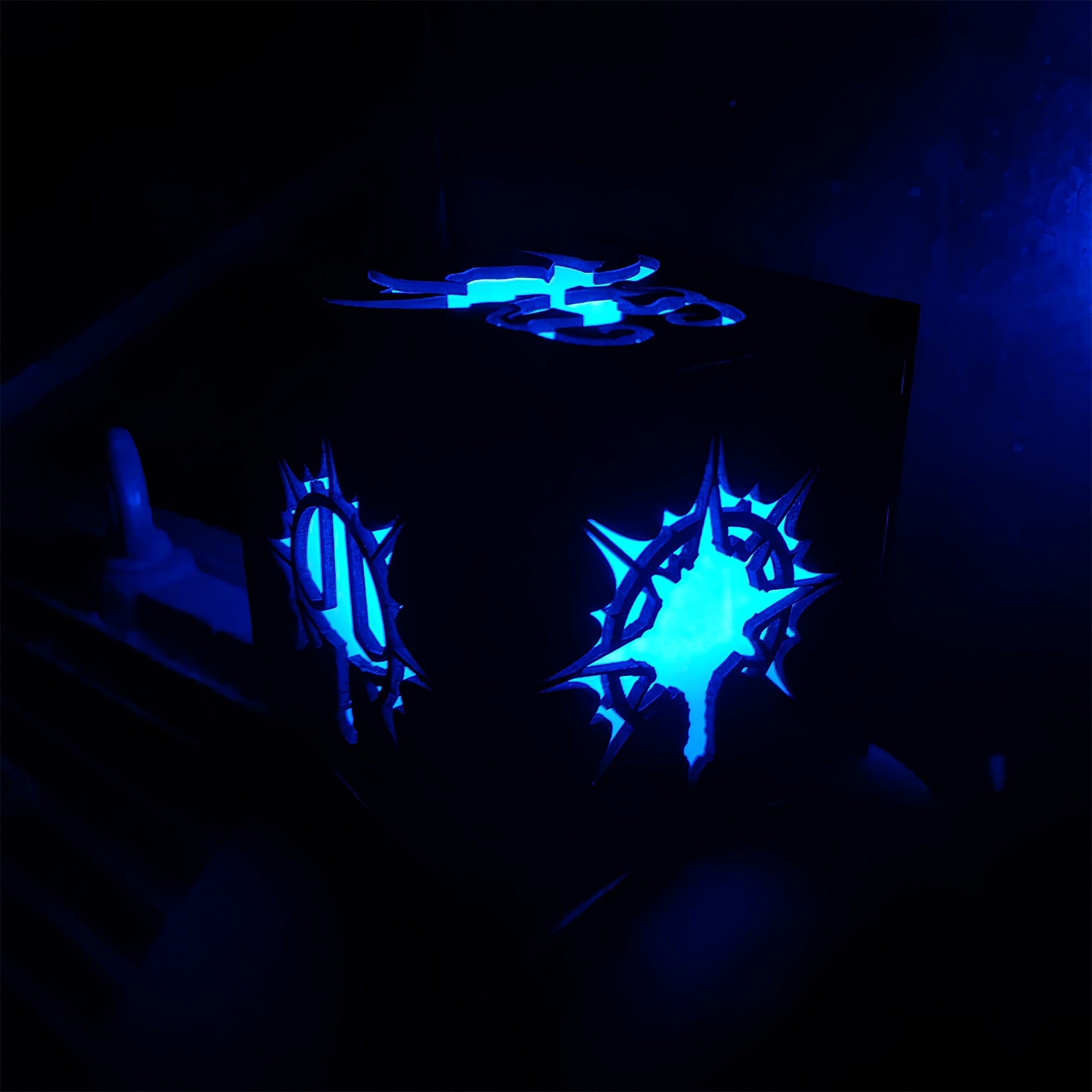 Handmade BG3 Inspired Wood Lamp Night Light - Tophatter Daily Deals