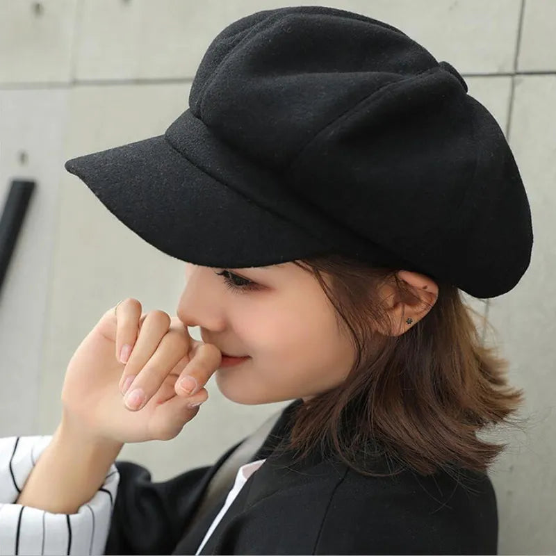 Warm Cozy Women’s Balloon Hat - Vintage Rounded Cotton Black - Tophatter Daily Deals